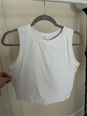 White Crewneck Crop Tank Top w/ Bra